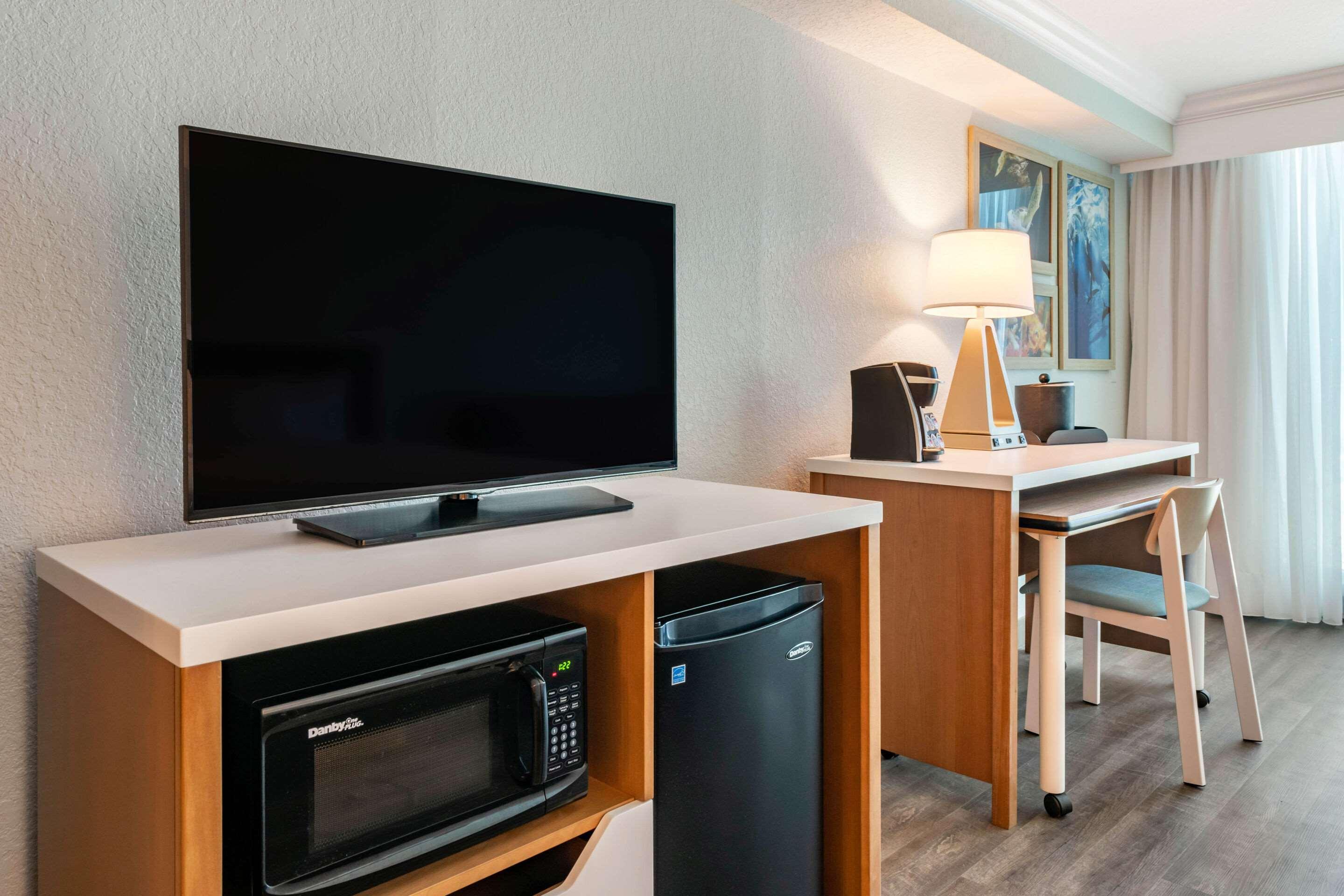 Winter The Dolphin'S Beach Club, Ascend Hotel Collection Clearwater Beach Extérieur photo